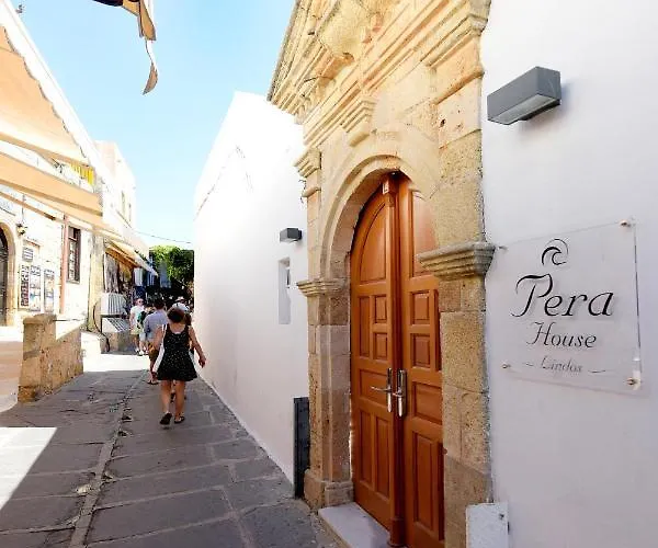 Ferienhaus Pera 2-bedroom In The Center Of Líndos