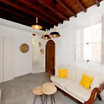 Prázdninový dům Pera 2-bedroom In The Center Of
