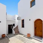 Pera 2-bedroom In The Center Of *