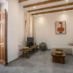 Pera 2-bedroom In The Center Of Prázdninový dům *