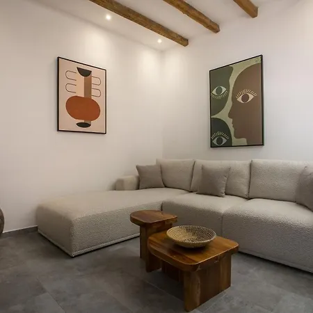 Pera 2-bedroom In The Center Of Tatil Evi *