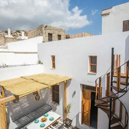 Pera 2-bedroom In The Center Of