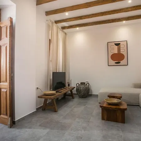 Pera 2-bedroom In The Center Of بيت للعطل *