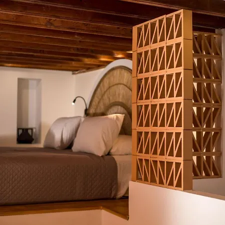 Pera 2-bedroom In The Center Of * لينثوس