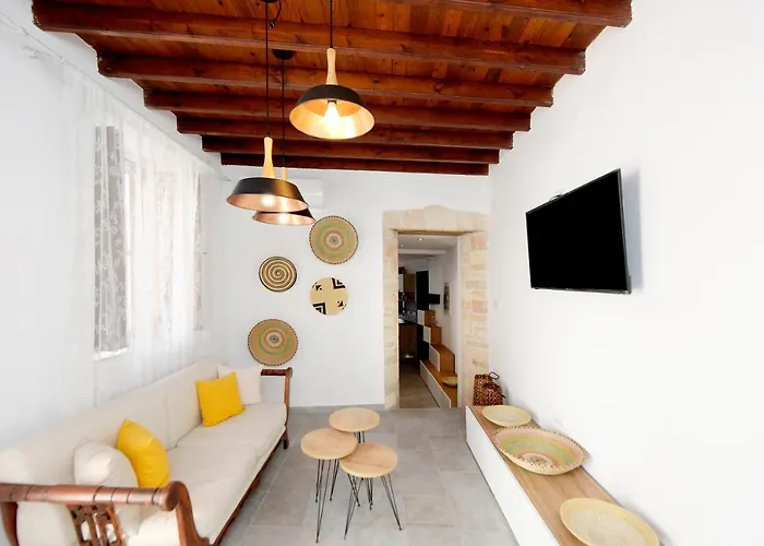 Pera 2-bedroom In The Center Of * Lindos (Rhodes)