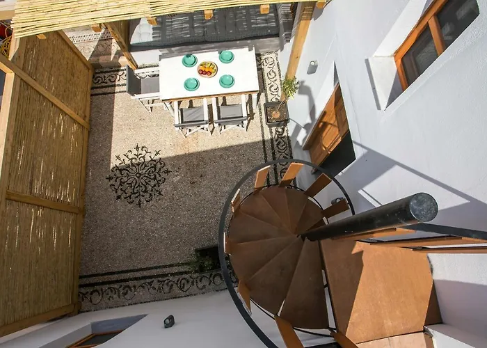 Hébergement de vacances Pera 2-bedroom In The Center Of