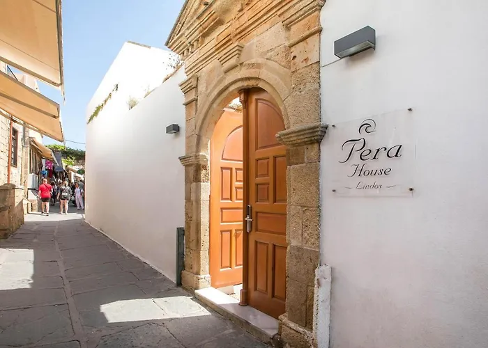 Pera 2-bedroom In The Center Of