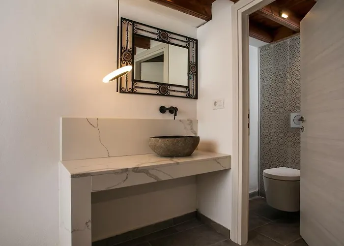 Feriehus Pera 2-bedroom In The Center Of