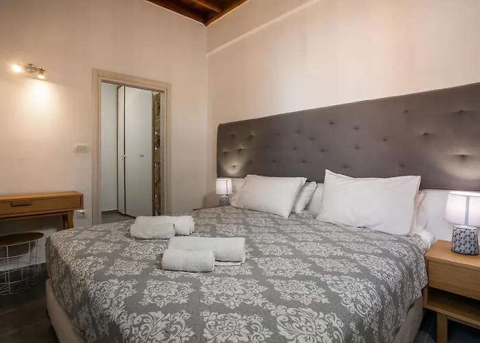 Pera 2-bedroom In The Center Of