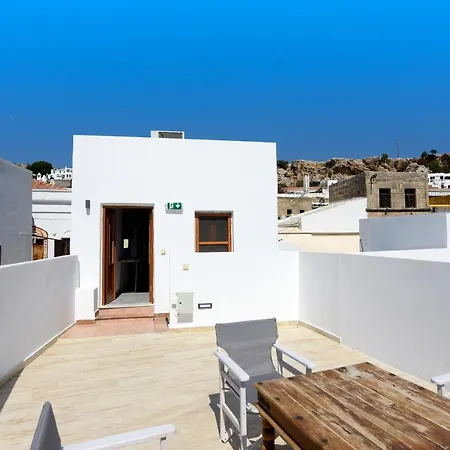 Pera 2-bedroom In The Center Of Líndos