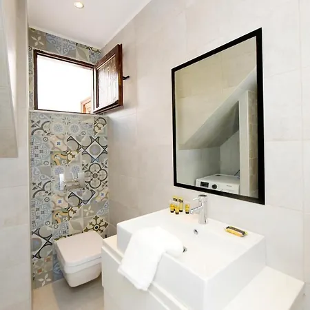 Pera 2-bedroom In The Center Of Dom wakacyjny *