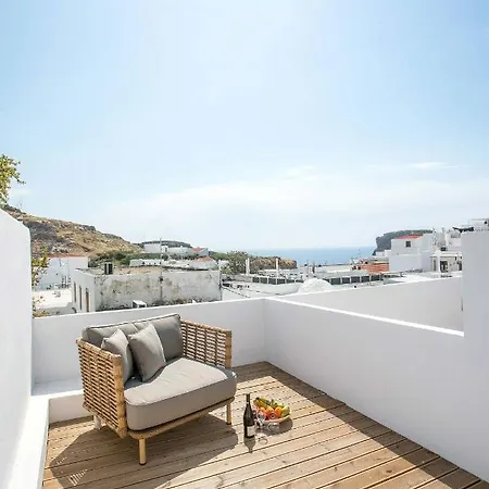 Pera 2-bedroom In The Center Of Dom wakacyjny Líndos