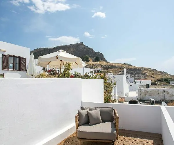 Pera 2-bedroom In The Center Of *